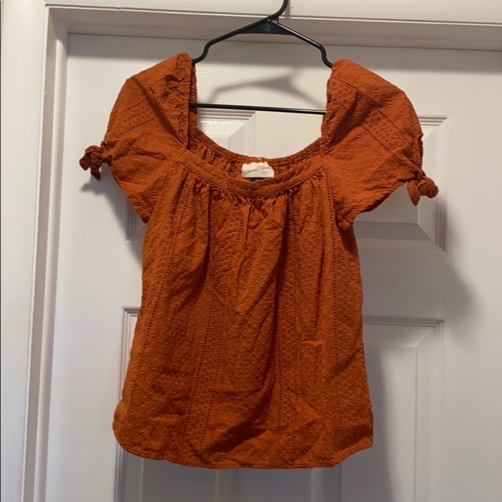 Universal Thread - Fall | Burnt Orange Top (Small)